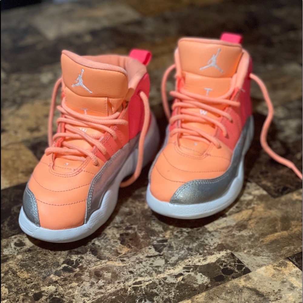 Nike Air Jordan Retro 12 “Sunrise” Size 13c